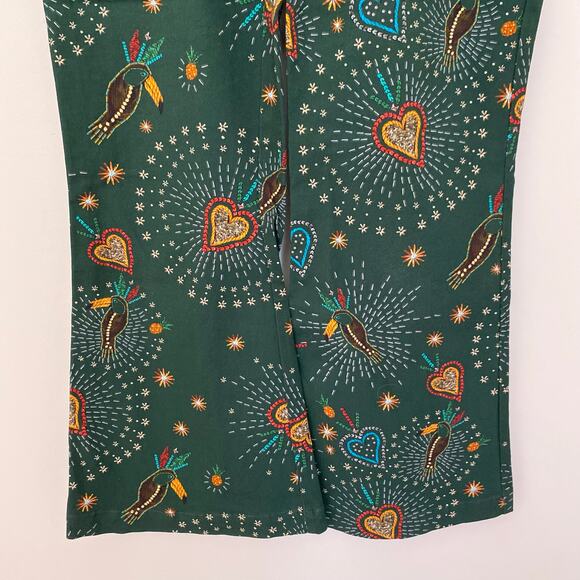 Anthropologie Farm Rio Fernanda Flared Pants Green Toucan Bird Tropical XS - Picture 3 of 10